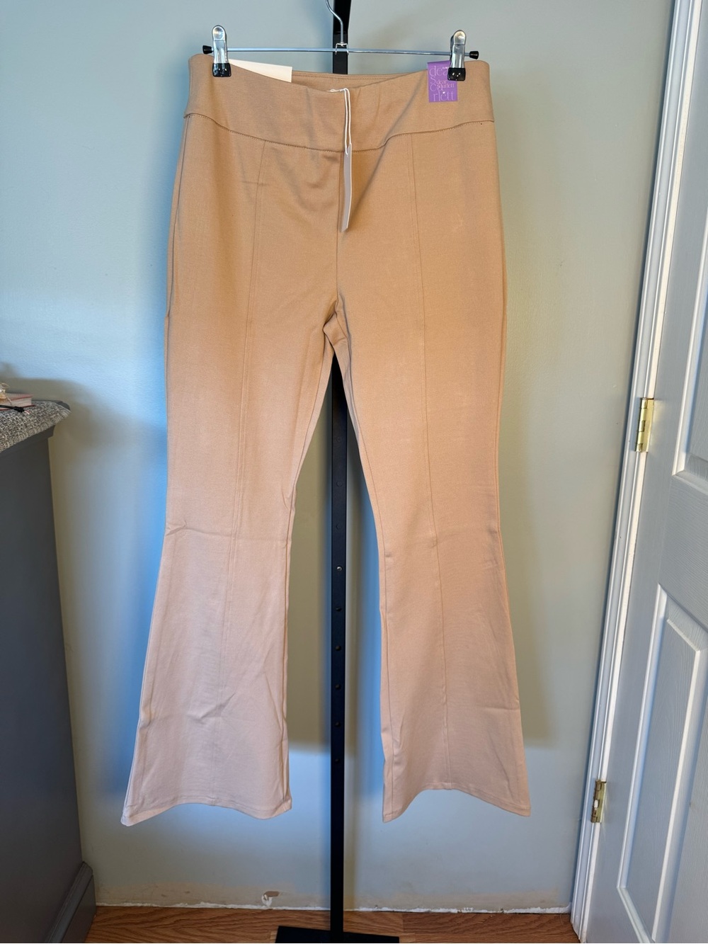 NWT Dear Scarlett Magic Flair Women's Flared Ponte Pants - Tan
